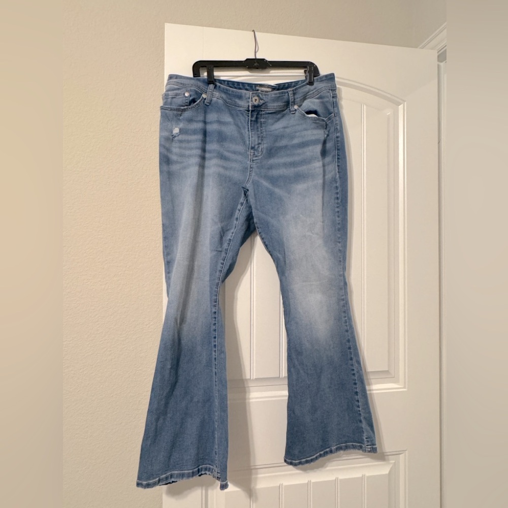 Brand New 
Torrid “Luxe Slim Boot” Jean